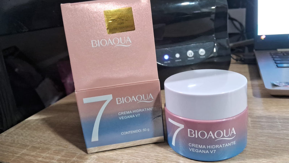 CREMA REVITALIZANTE V7 ACLARADOR MAGICO VEGANA